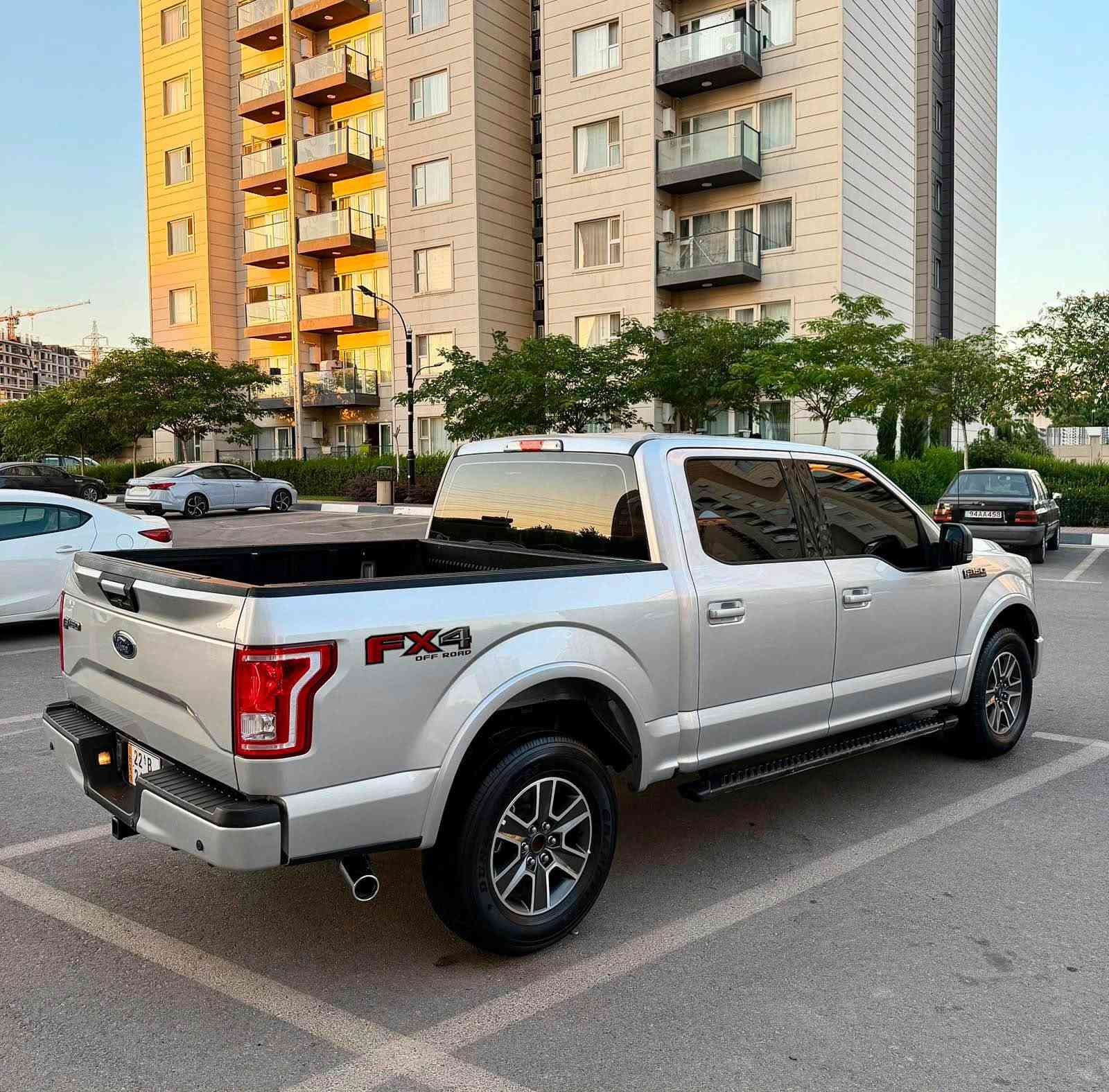 يسم الّه الرحمن الرحيم
F150 2017 XLT فؤرد مواصفات خليجى
فورد F150 موديل 2017
مواصفات XLT
اخت زيرو سيارة مكفولة كفالة عامة 
بؤدى قصير باب كبير مرغوب
مكان فال: سليمانية
ماشية: ٢٩كم  الف كيلو حقيقى
سعر :205$
هاتف ***********وتساب
[hidden information]
محرك V8 ثمانية سلندر  محرك مرغوب
مواصفات خليجي
كير محرك بشرط
بدون صوت وصرف و خلل كل بشرط فحص

سيارة جديد حتى بدون بارد و شخت حيل حيلوة
مواصفات
{ - شاشة كبير - كود باب - تشغيل عن بعد - كشنات كهرباي - 
 - تبريد مركزي - ليد بودي - دراج بدي - كاميرا - حصاص - قوليوم
- تحديد سورعة - بعد }
اربع تاير وويل جديد بدون مصروف
سيارة شرط بدون اى نواقص كير و محرك وحدادي وكاهرباى كل بشرط
سنوية و رقم جديد سنوي بأسمي تحويل غرامة بشرط بغداد, العراق
