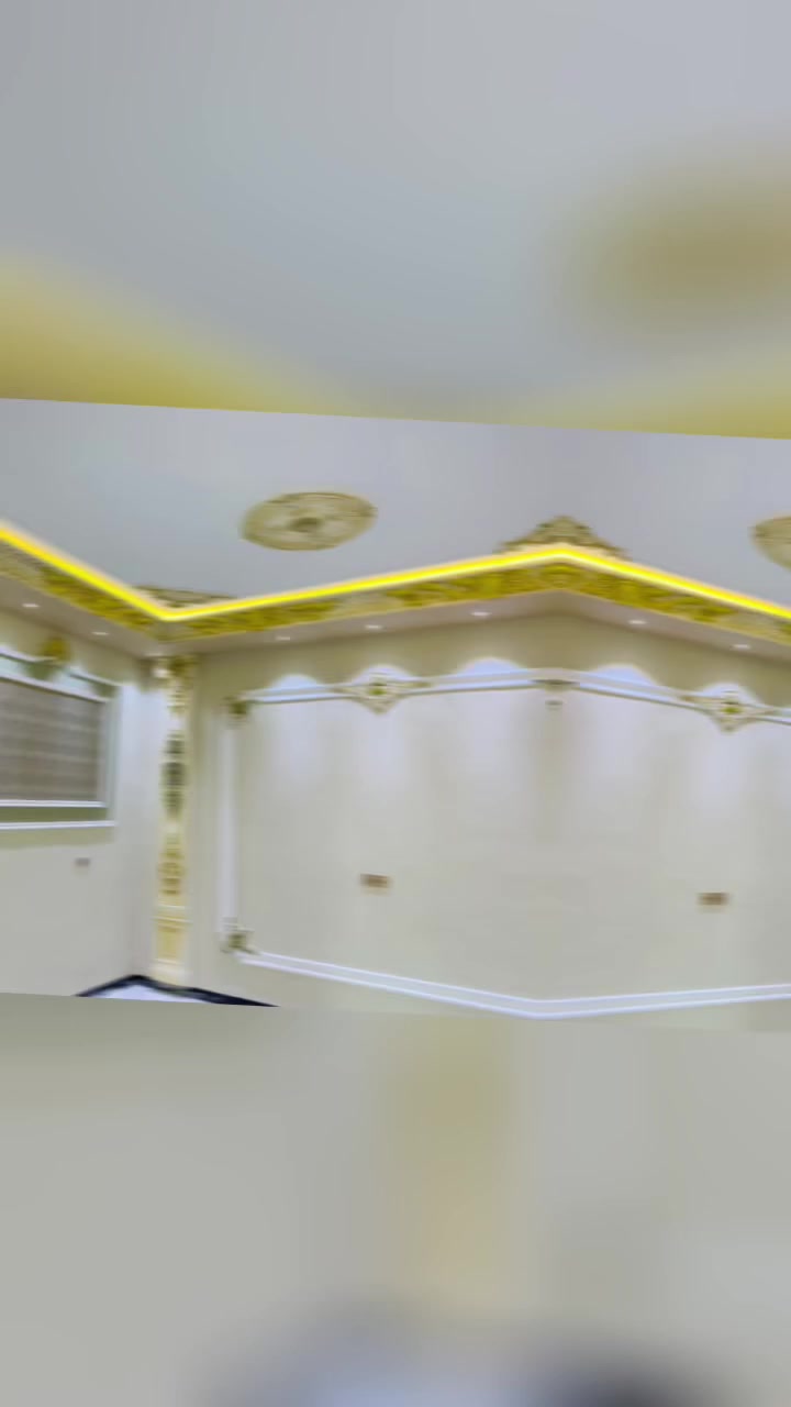 السلام عليكم ورمضان كريم علينا وعليكم 
كادر عباس النقاش كافة أنواع الديكورات 
والصباغ الاستفسار ***********
