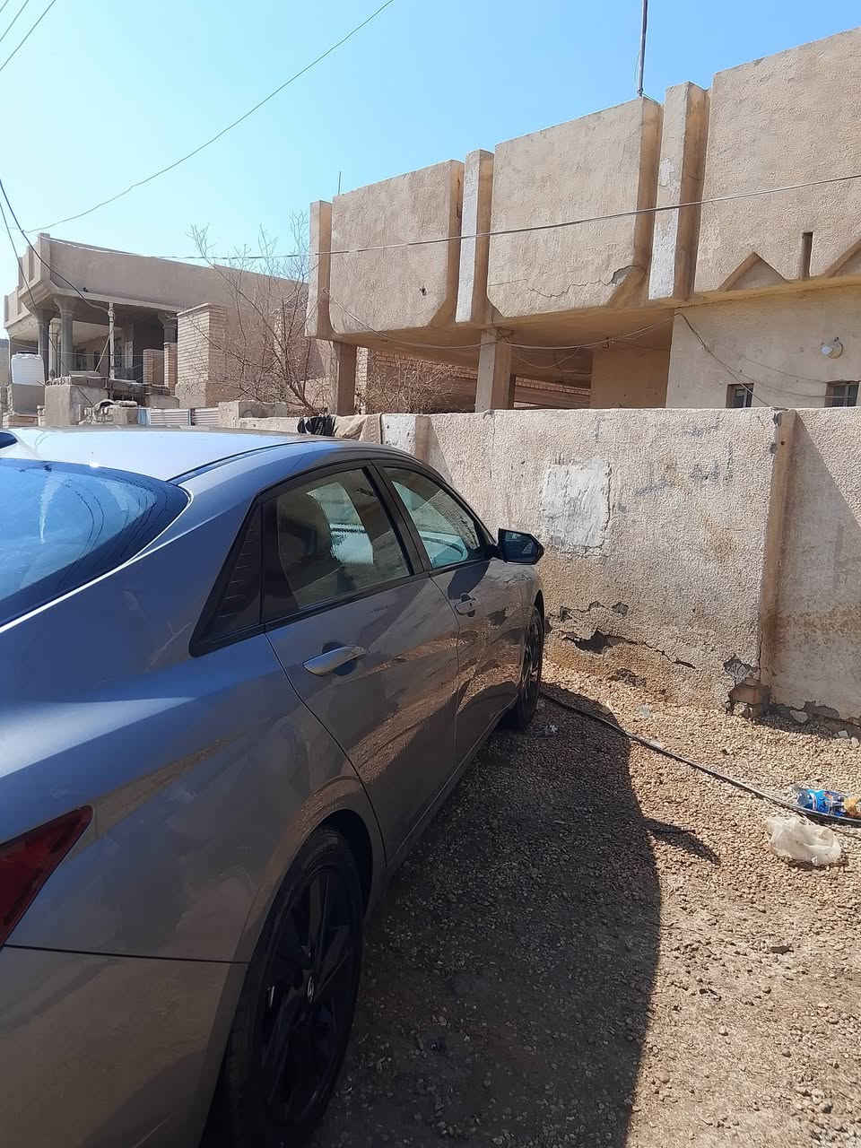 الانترا للبيع فول ماعده الفتحه امريكي مكينه 2000حادثها بنيد أو جاملغ بدون دواخل الباقي مكفول مكان بابل السعر 140$ موديل 22 رقم الهاتف ***********
