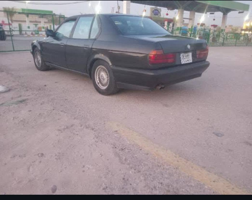 السلام عليكم
BMW 730 اصل 
كير مكينه شرط سياره جاهزه بيه نواقص بسيطه 
سنويه لل27 سياره جاهزه وين ميعجبك تطلع تراي اطلع شرط التحويل للاستفسار اتصل 📱***********
