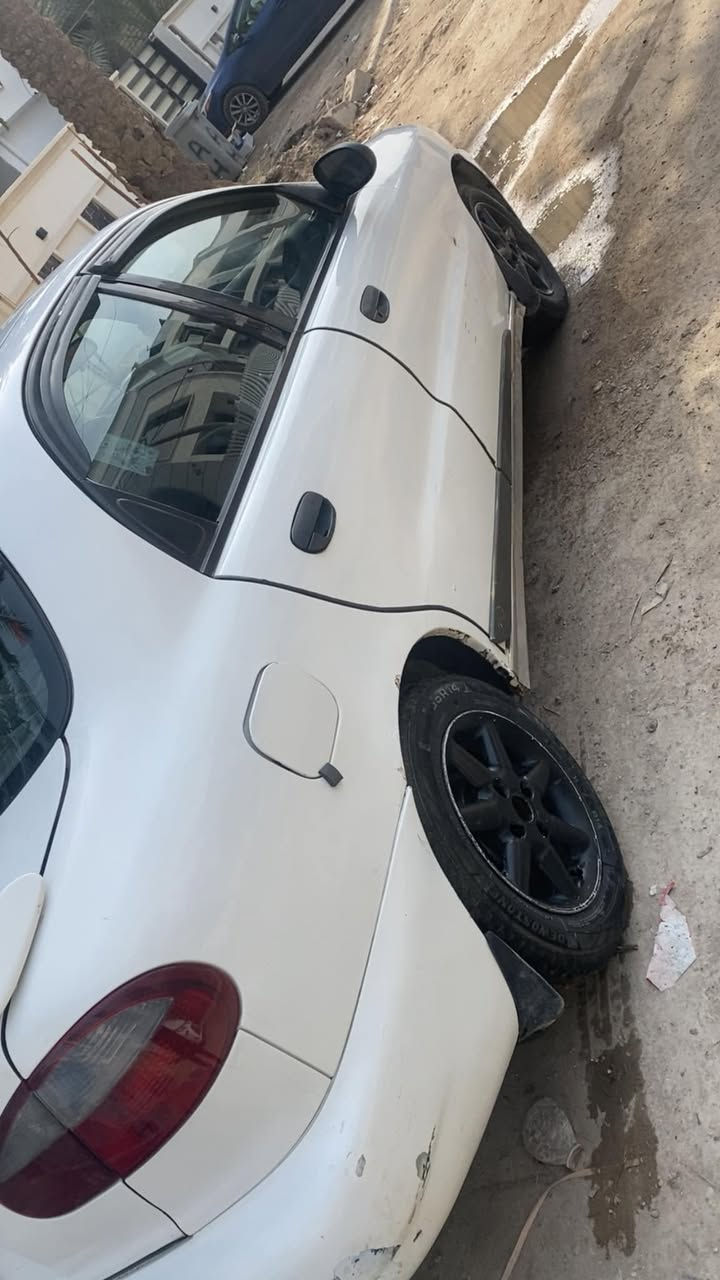 سلام عليكم للبيع فقط
دايو لانوس موديل97
رقم ديالى دولي رقمها كلش حلو هزه جديده تحويل وين متريد ثاني يوم
سياره جديده مناقصها كلشي
شاشه وكامره منضومه زنون 
بجم شوفر+ كير ومحرك كفاله1600مفتوح
كهربائيات كلها شغاله حته لايت سبايدر
سياره نضيفه جدا ومتعوب عليها ربع متصرف عليها
العنوان بغداد الكرخ
للاستفسار/***********
