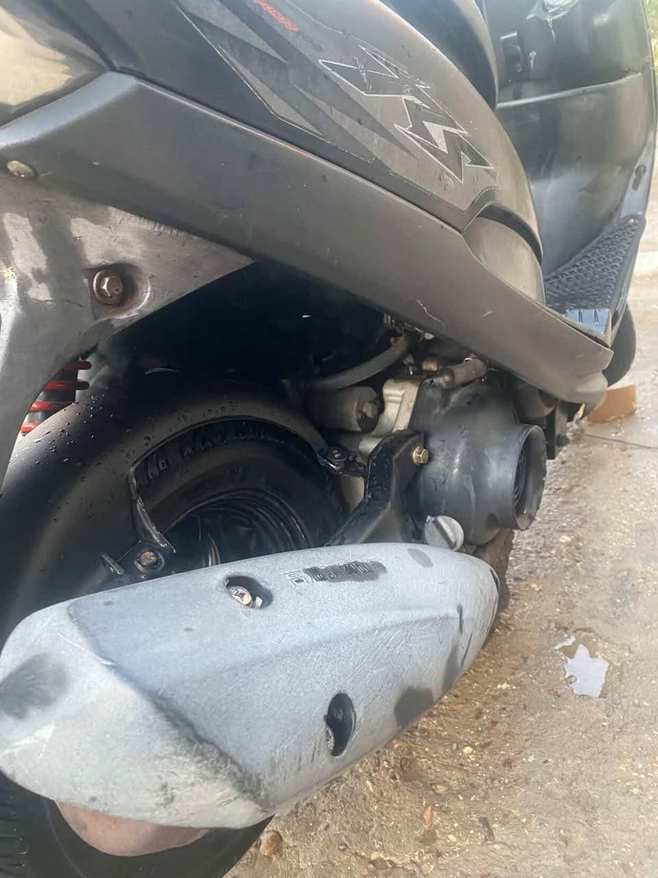 سلام عليكم ماكس عدله دراجه خير من الله ماناقصهه شي بوشه بلاديه السعر 650 وبيهه مجال قليل راسلني وتدلل


**إذا كنت صاحب هذا الإعلان وتريد حذفه لأي سبب، رجاءا أرسل رسالة إلى الدعم الفني**