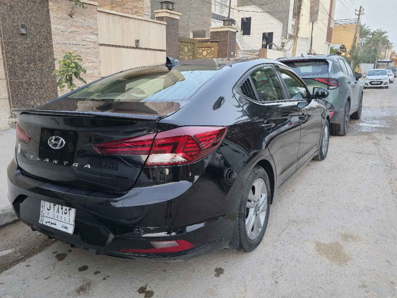 السلام عليكم 
النترا 2019 للبيع بسعر مناسب
الحادث موضح في الصورة تبديل دعامية لون مطابق و بارد قليل في البنيد 
مكفولة من الصبغ و التبديل و المعجون
عداد المسافة ٧٠ مايل
رادار تحديد مسار كامرا دوارة و ابل كار يلي اندرويد اوتو
محرك ٢٠٠٠ كير AT بلادي 
تخم تايرات جديد و سبير شركة جديد 
السعر ١٢٦ و بيها مجال اتصل و تدلل
واتساب ***********
اتصال 
*********** بغداد, العراق
