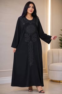 موديلات  محرم  دشداشه نسائي سواد فاحم  تطريز دبل كلوش    الخامه كشمير ...