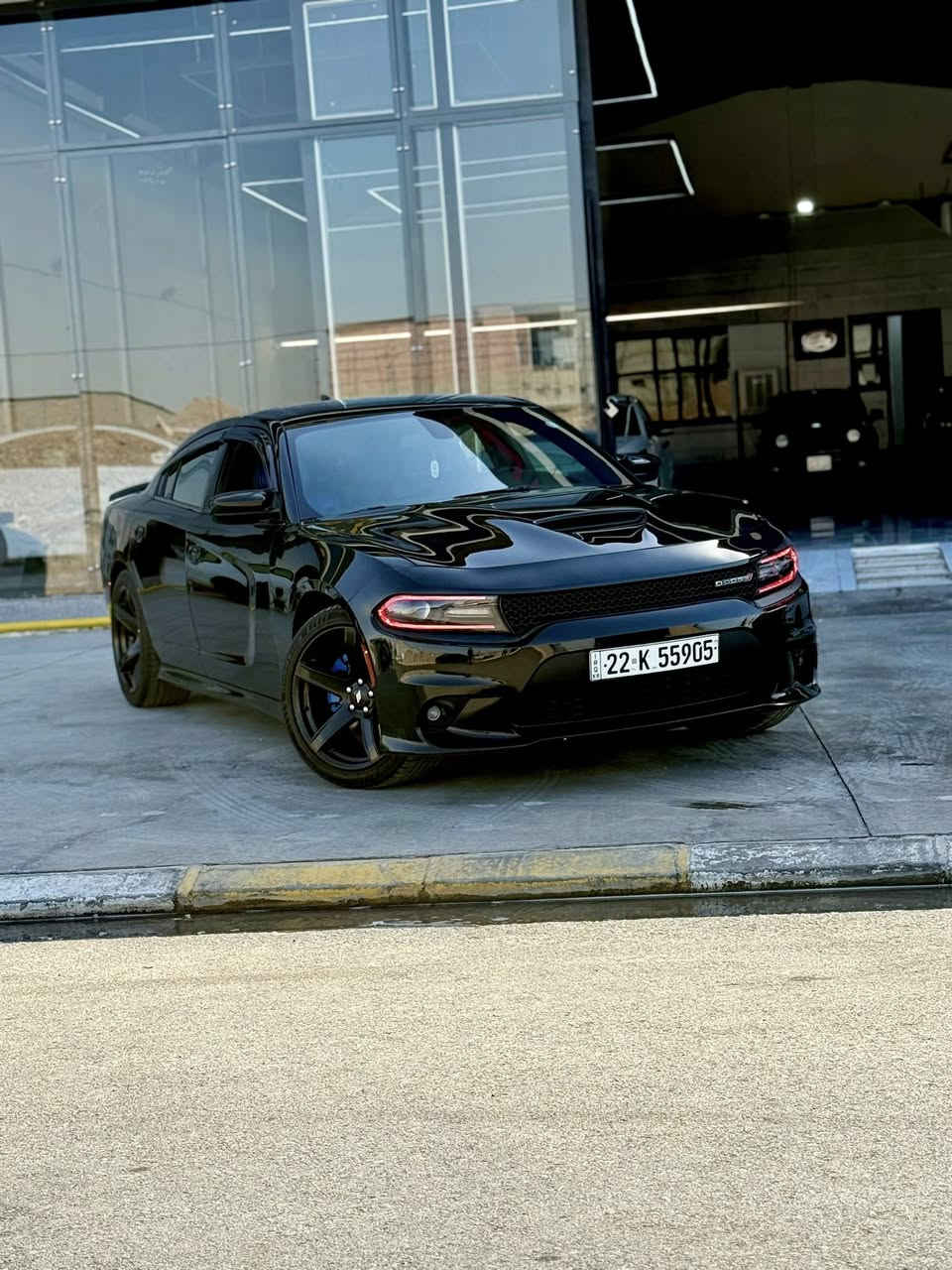 سيارة دووج جارجر GT للبيع
السعر 183$🔥🔥
موديل 2019
ضررها جاملغ وبابين صبغ 
قماره تعديل 
الموديل : 2019  . (امريكي🇺🇸) .
العداد  : 85000 mil 
المحرك : V6.  3.6L .
المواصفات :
* نسخة  GT.
* مصابيح أمامية زنون . 
* كشافات الضباب زنون . 
* المصابيح الأمامية مع LED . 
* حساسات 
* شاشه كبيرة 
* ويل قياس 20 انج . 
* مقاعد السائق كهربائي .
* تشغيل عن بعد . 
* محدد سرعة . 
* تلفون بلوتوث . 
* كاميرا خلفية .
* مرايا متحسسة للاضاءة العالية .
* كير شفتر بالستيرن . 
* دخول ذكي (بصمة) .
* كشنات جلد 
* كشنات هيتر وستيرن هيتر 
 مكانها الموصل 
مدينه المعارض الجديده 
معرض الركن الذهبي 
للاستفسار 
***********
***********
