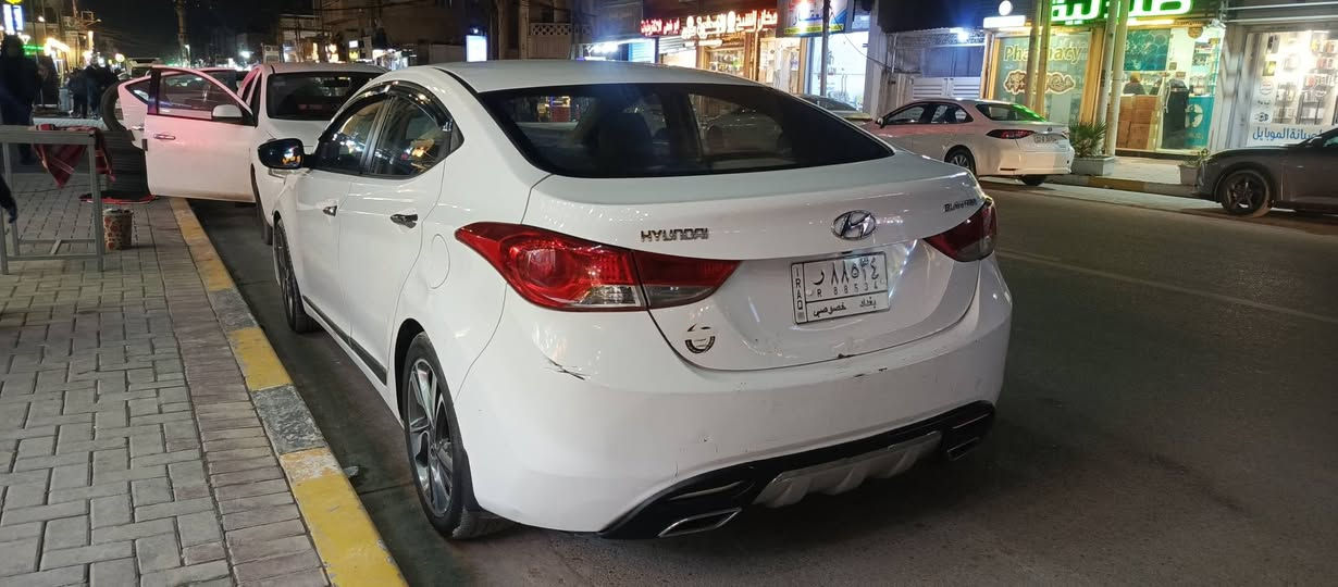 النترا خليجي 2014
محرك 1800
فتحه سقف 
امري شفط
كير محرك مكفولات بيهه صبغ الهلاله مال الجاملغ الخلفي عكس السائق وبيهه  طخه بسيطه ما مصلحهه بالهلاله الي مقابيلهه   السياره باسمي تحويل ثاني يوم 
السعر 125 وبيهه مجال بسيط حك الجيه 
***********
***********
مكان السياره الدوره
