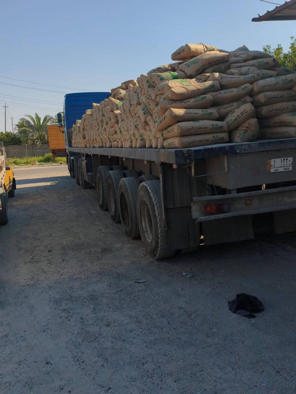 مكلف بنشر سلام عليكم عربانه اوربي للبيع 4محاور مزوج لعربانه خير من الله لا فطر بل شاصي ولاشي تجي وشوف بعينك  جواه   تخم تاير كهربائيةكله شغاله للستفسار  رقم  ***********
