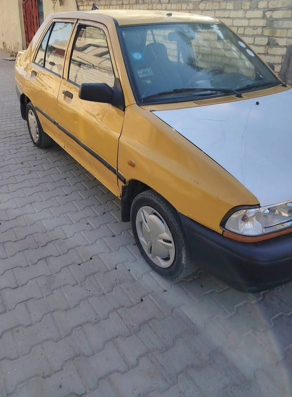 السلام عليكم سايبا 2015للبيع
بأسمي سنويه ل28مصفرة هيئه وغرامات مكينه برايد شرط 

السعر 30وبيها مجال
***********
