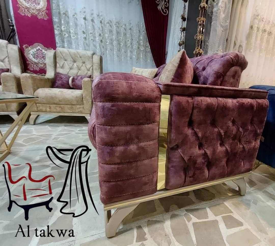 أنتبااااه إلى لأسعار 
ال١٠ مقعد   675
ال٨ مقعد  575
ال٧مقعد 525
ال٥مقعد  425
توصيل داخل بغداد  مجانا 

والي يريد سعرها 50طبله قياس 40/40

صنع مشتركي تركي والتجميع عراقي  
أحدث التصاميم الفنية 
🖍الشغل حسب طلبكم من ناحية اختياركم الالوان وعدد المقاعد 
⭕️مواصفات العمل 
♦️اسفنج ضغط عالي مميز اول 
⭕️ الخشب المقعد بلوك  اضافه الى  (چام) روسي 
♦️انج في انجين *لجميع انحاء وزوايه  التخم 

⭕️القماش
♦️درجه اولى جاكور 
🔻وتربروف   و كتان اضافه 50

❇️قياسات القنفات ❇️
190سم  القنفه الكبيرة ام ثلاث مقاعد 
150 سم القنفه الوسط ام مقعدين 
75 سم  الكرسي. 
🌹🌹🌹🌹
جميع الالوان متوفره
توصيل مجاني داخل بغداد

يتوفر جميع الالوان 
لا تدفع المبلغ اذا  اجاك يختلف عن الصوره

التوصيل بغداد خلال ثلاث ايام  
للحجز ارسل
الصورة 
والاسم 
ورقمين موبايل 
والعنوان
على الخاص بغداد, العراق


**إذا كنت صاحب هذا الإعلان وتريد حذفه لأي سبب، رجاءا أرسل رسالة إلى الدعم الفني**
