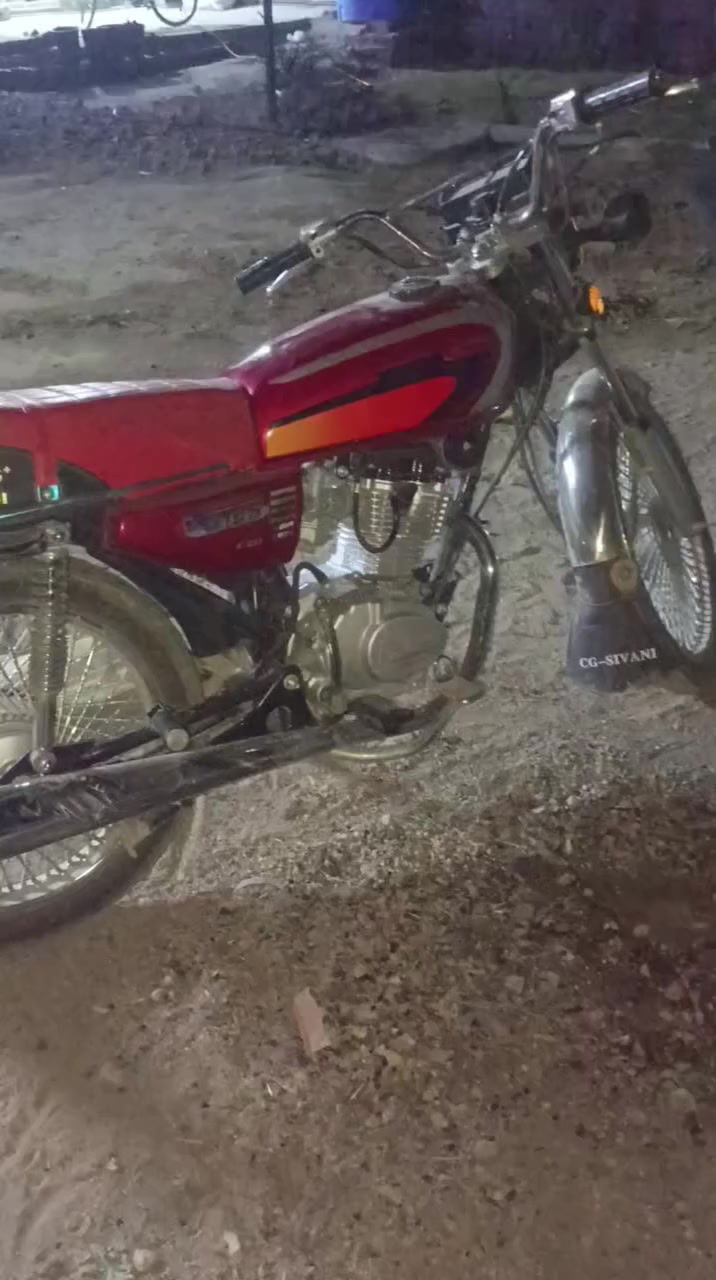 السلام عليكم دراجه تايجر اوراق سكنر دراجه باسمي مكاني كربلاء قرب مركز سيد اسماعيل السعر700 وبيها مجال موديل 26 رقم الهاتف *********** رقم الهاتف ***********
