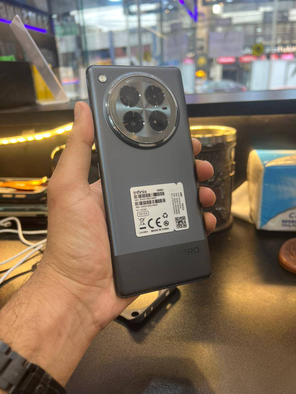 انفنكس زيرو 40 (5G) 
مستعمل اسبوع فقط 
كامل ملحقاته
ذاكره 512 العشوائيه 24
اخذته ب 530 الف

رايده 430 الف
عنواني بغداد
للأستفسار الأتصال على ***********
