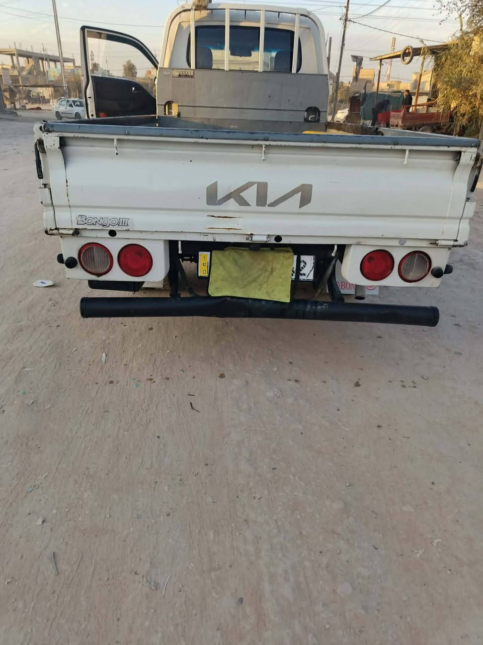 السلام عليكم سياره ادوات للبيع السعر 55 وبيها مجال عنوان النجف ***********
