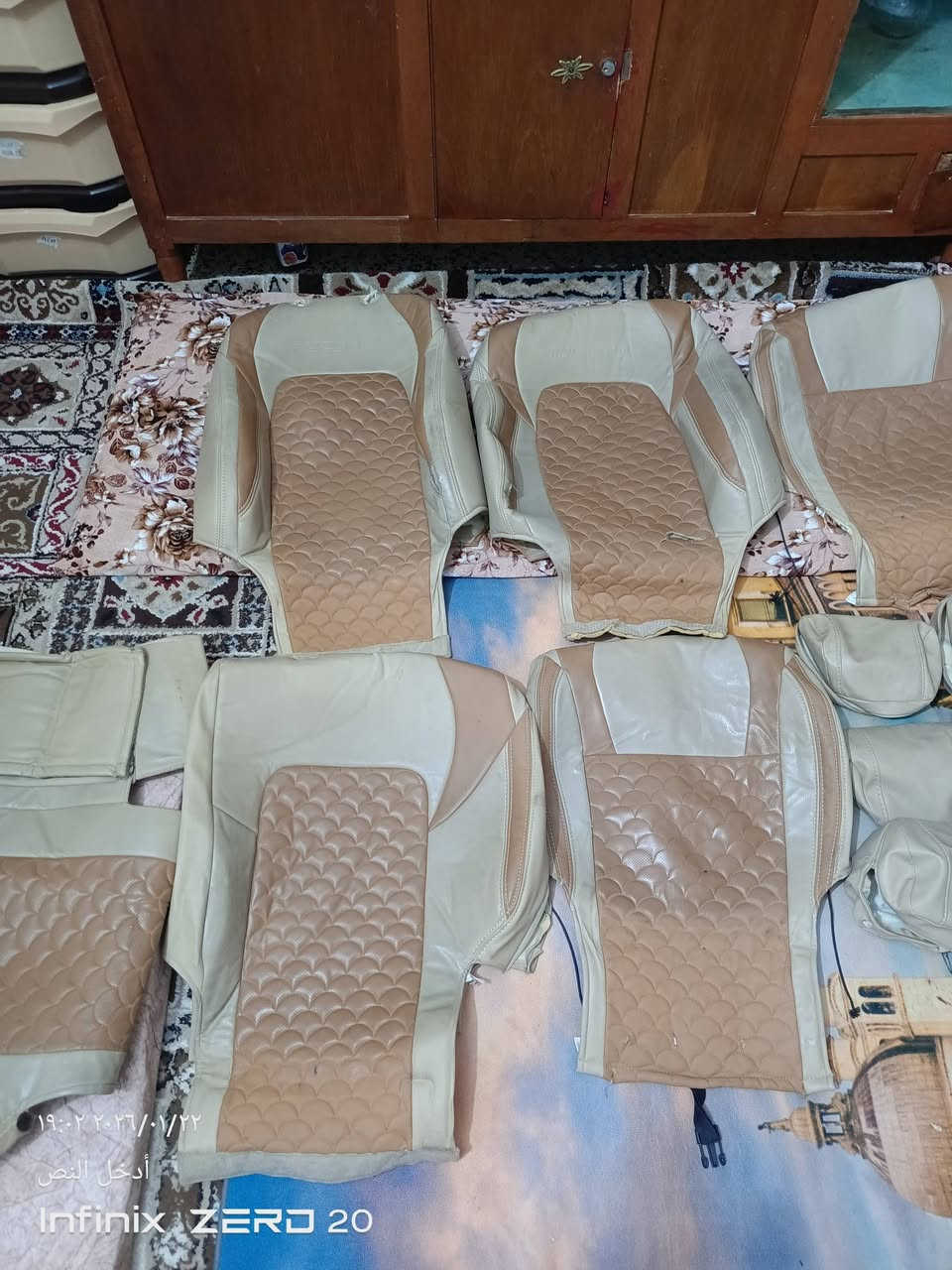 دوشمه كشنات جلد اصلي مال توسان 5 راكب يرهم موديل 16/17/18/19/20 السعر 35 المكان  الفلوجة 
***********
