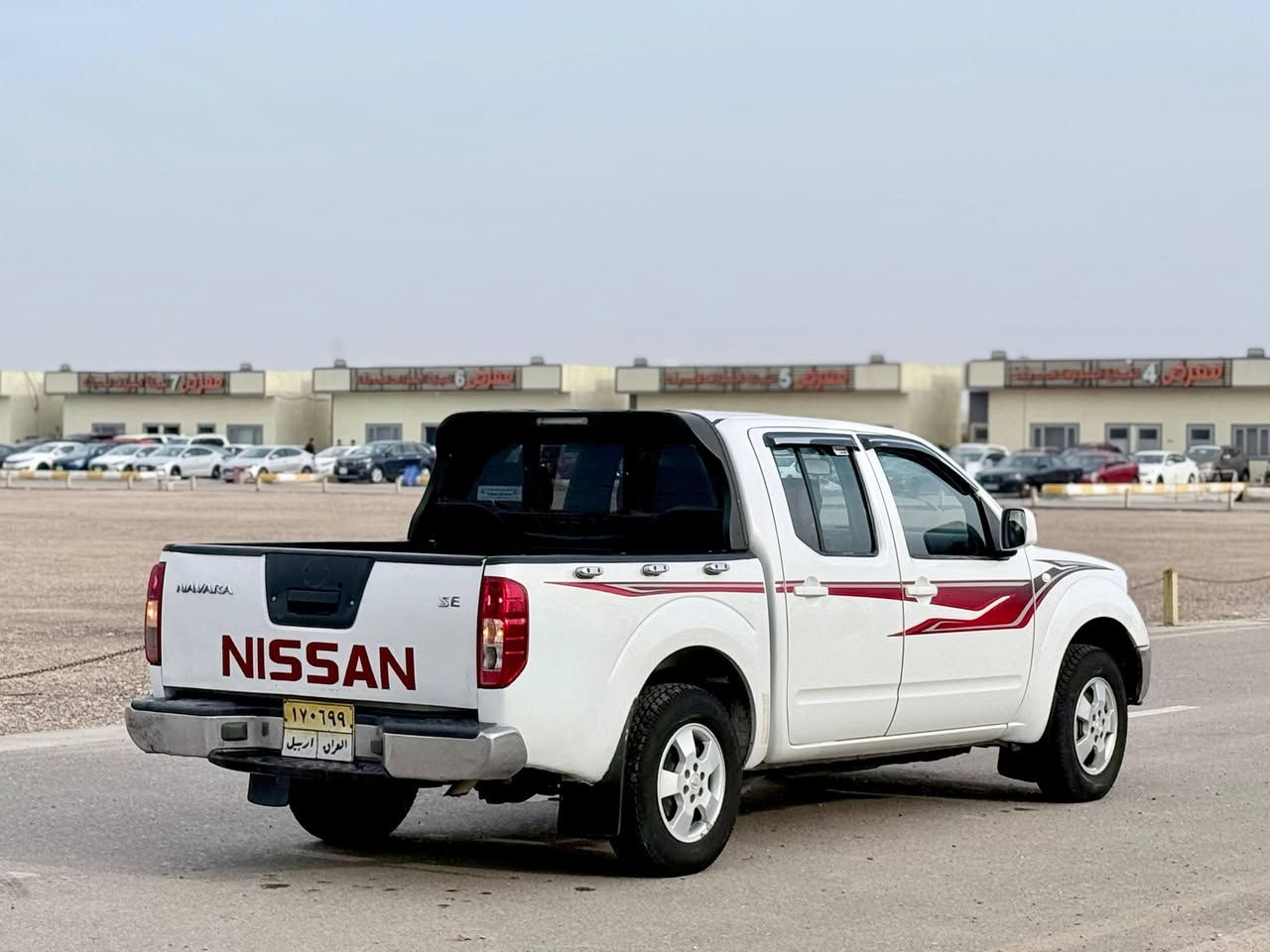 السلام عليكم ورحمه الله
للبيع نيفارا,2015 رقم اربيل 
بيها صبغ بالربع الخلفي. مكينه شرط مامفتوحه اوتوماتيك. العنوان البصرة السعر (118) وبيها مجال
للاستفسار.. ***********
***********
