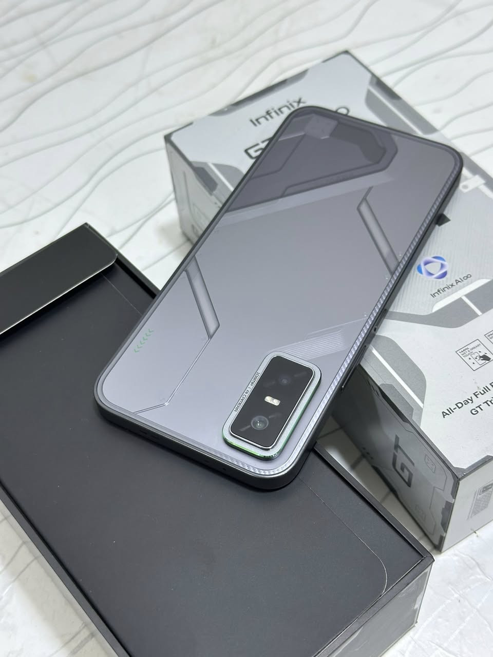 جي تي  30 برو غني عن التعريف العاب وبرامج وتصوير فول جهاز مكفول شخط مبي ذاكرة 256 كامل ملحقات السعر 290 جهاز بحالة الوكالة مكاني كوت


**إذا كنت صاحب هذا الإعلان وتريد حذفه لأي سبب، رجاءا أرسل رسالة إلى الدعم الفني**