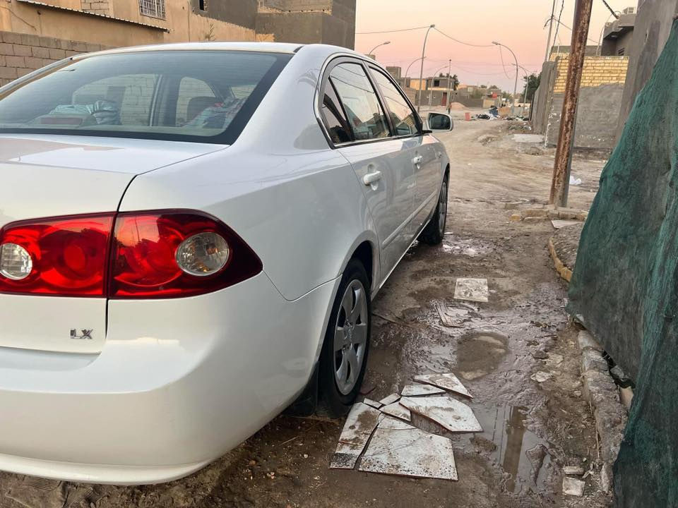 اوبتمه موديل ٢٠٠٨ 
كفاله عامه شرط 
رقم مثنى إنكليزي 
كير مكينه شرط 
تبريد شرط 
حداديه جديده 
تخم تاير 
شاشه كأمره 
السياره اوتو 
مكان السياره السماوه السعر ١٢٣ وبيه مجال للطيبين 
***********
