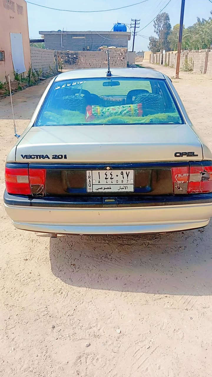 سلام وعليكم
اوبل فكترا 
للبيع محرك جديد 
صدر جديد 
السعر 33 بيهه مجال قليل 
تحويل ثاني يوم
مراوس كيا بستا 
مكان ابو غريب نصر والسلام
***********
***********
