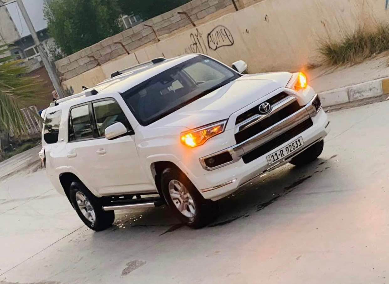 مكلف بالنشر التواصل مع الرقم ***********
تيوتا فور ينير 2 ويل موديل 2022
رقم بغداد بأسمي شرط التحويل 
المواصفات
محرك كير جدد 
حجم المحرك 4000 سته سلندر
Sr5 مواصفاتها 
تخم تاير 
تدفئه تبريد فول
لايت زنون
سنويه ل 2028 رقم الانكليزي الجديد
الظرر تبديل بنيد ودعامي
للاستفسار الاتصال على الرقم ***********
السعر 230 وبيها مجال بعقوبة, ديالى
