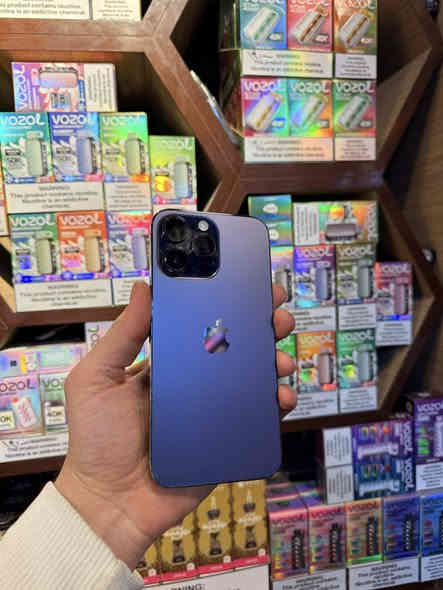 14 برو ماكس ذاكرة 256 بطارية 83 دبل سيم نموذج ZA 
بي فطر زغير بالضهر موضح بالصور والكامرة فطر حيل ناعم 
السعر 780 بي مجال 
***********
