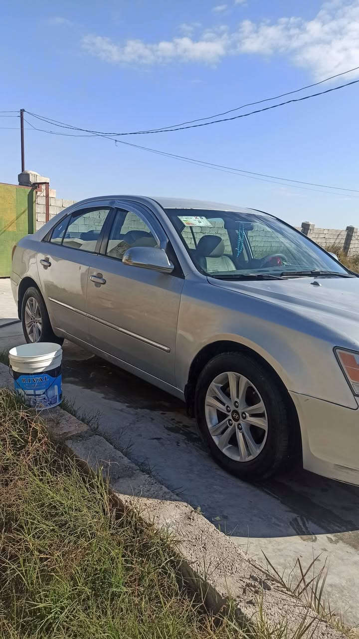 سوناتة 2009
محرك 2400 وراد امريكي
محرك وكير مكفولات
باقي التفاصيل اتصل***********
