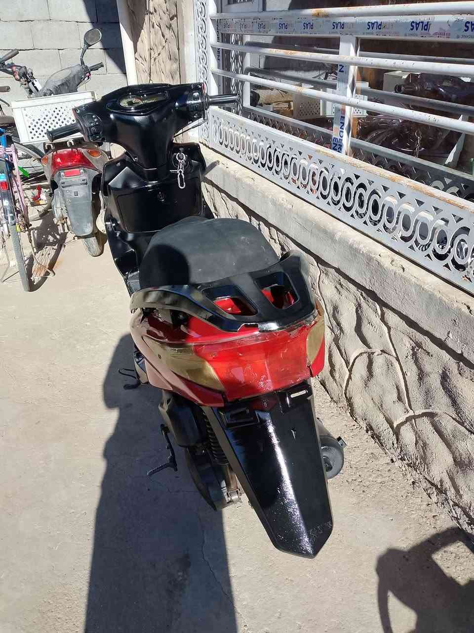 دراجه سكنز للبيع سعرها 350
***********
