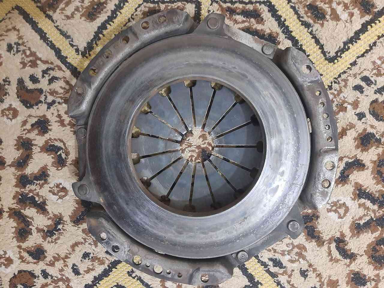 عينه كلج سوبر اصليه نضافه ٩٥ بالميه وكبات ويل كب سوبر  اصليات نظاف جدا للبيع الخاص مفتوح وبخدمتكم


**إذا كنت صاحب هذا الإعلان وتريد حذفه لأي سبب، رجاءا أرسل رسالة إلى الدعم الفني**