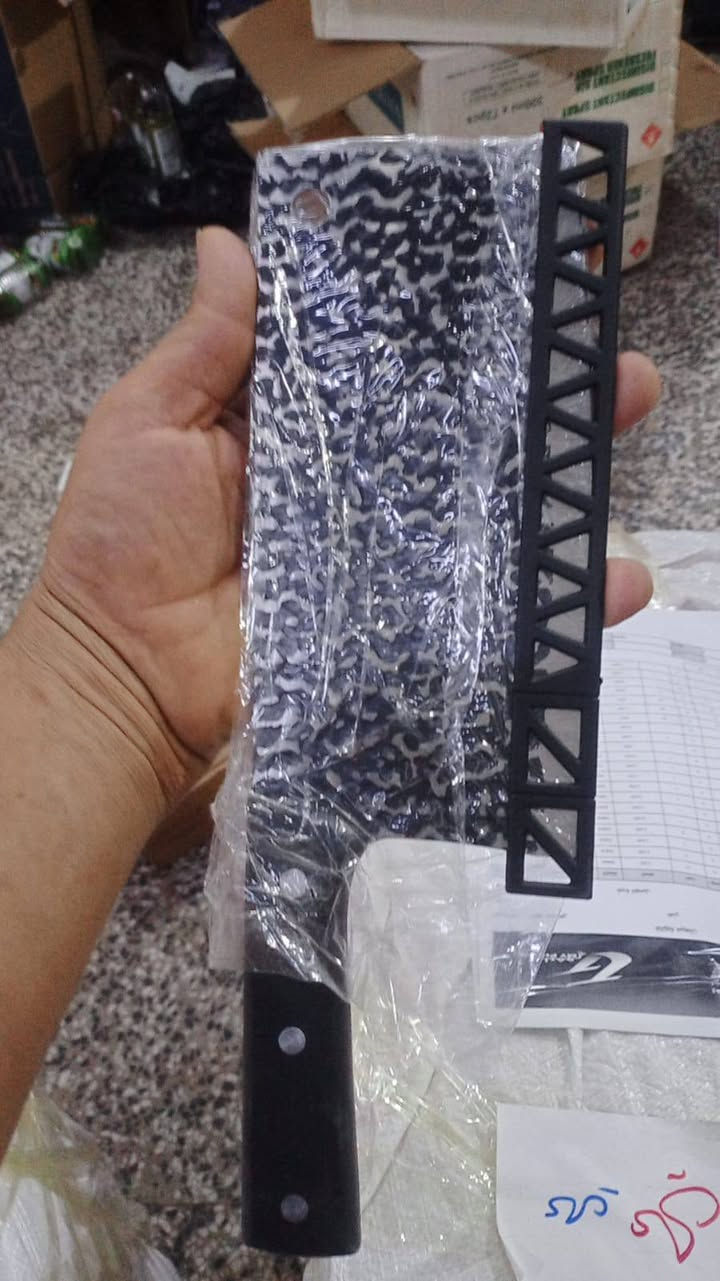 السلام عليكم متوفر طبرات الطول 30cm الوزن 250 غرام *********** موجود كميه
