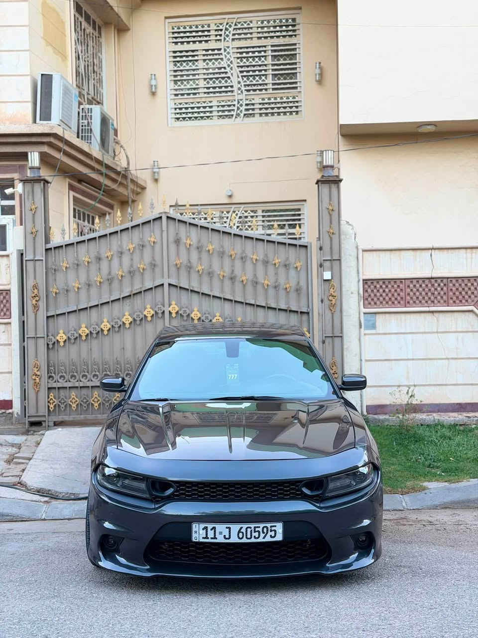 سلام عليكم البيع السعر 147هاتف ***********
جارجر مديل 2015وارد امريكي حادثه جاملغ وبنيد بدون داخل وبيه كلير باب السايق فقط شراط والباقي كفاله عامه ضربه وصبغ ومحرك وكير وحداديه وتبريد وتخم تاير خير من الله السياره كلش كلش جديده السياره ماشاءالله تخبل محرك 6اسلندر السيارة كل نقص مابيه شاشه جبيره  كامره رقمه بغداد دولي تحويل مباشر السعر 147وبيه مجال هاتف ***********
