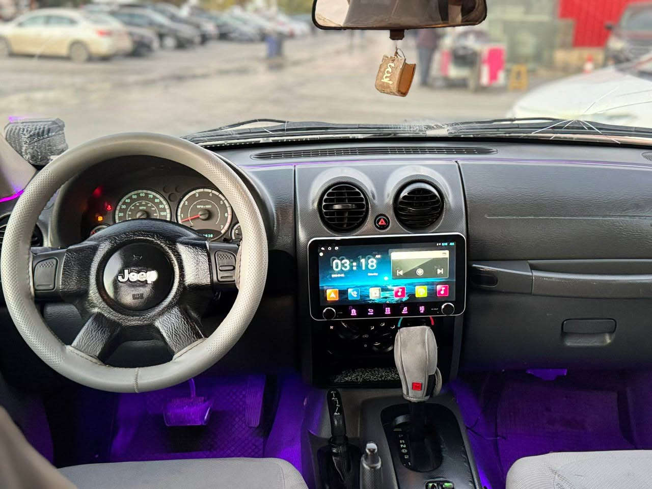 2007 لبرتي دةبل اكسل كيرو مةكينة بةشةرت دوو بارجة بوياخة لةسةر كالبونةوة ٩٤ كةلا *********** السليمانية, العراق
