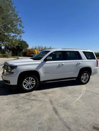 تاهو 2015 خليجي ls  السعر 325$ رقم بغداد سيارة جديدة مثل ما واضح بالصو...