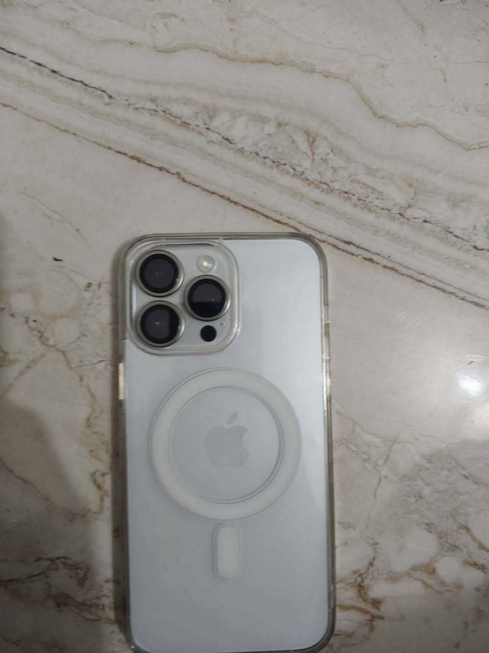 سعره900وبي مجال
سلام عليكم ايفون 14برو ماكس للبيع فقط بيع
جهاز وتر امريكي نموذجA
بطاريه91
ذاكره 256
كفاله عامه بدون ملحقاته 
امريكيي 
لتواصل *********** 
مكاني دوانيه
