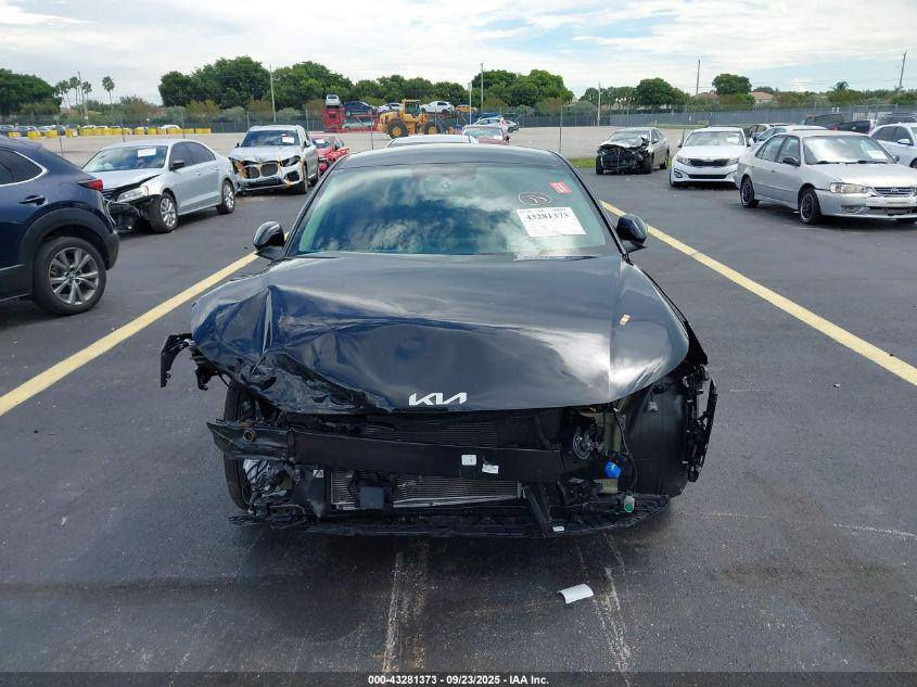 السلام عليكم k4 وارد امريكي حادثه صبغ ربع البنيد + دعاميه ماشيه 5000 سياره باسمي السعر (155$)
التواصل ***********
