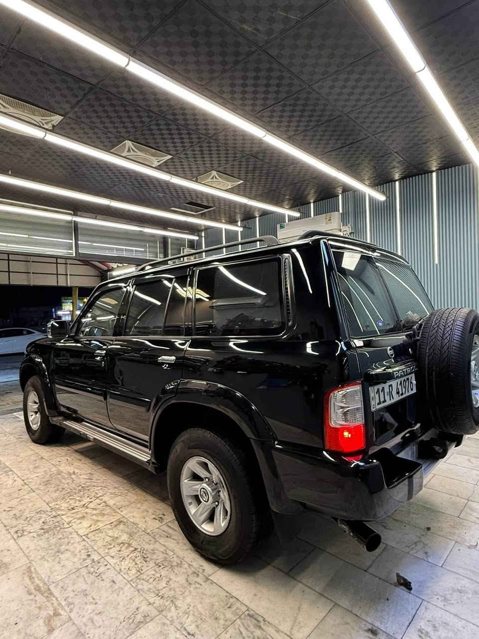 السلام عليكم
سوبر سفاري باترول ٢٠٠٢ 

مكينه 4800 vtc 

فول مواصفات ( كشنات جلد كهرباء- كير اوتو -فتحه -تحكم ستيرن -ثلاجه -٧ مقاعد )

عليها ادامه كامله من جميع النواحي

مكفوله من الحادث 
صبغ حزام بسبب جراد 

كير مكينه صدر تايرات فيول بم نوزلات 

عليها منظومه غاز جديده بعدها ٨٠ لتر 

رقم بغداد هزه وسنويه جديده 

سياره كامله وجاهزه من جميع نواحي الحمدلله

مكان السياره بغداد  

السعر ١٤٠ وبيها مجال

***********
