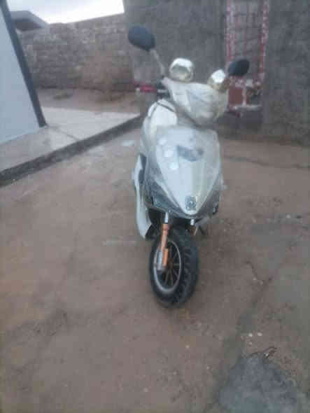 السلام عليكم  ماطور ماكس لبيع مكينه مفتوح بس سلف عاطل الباقي كلشي شغال السعر خاص ماطور حيل نضيف رقم موبايل ***********
