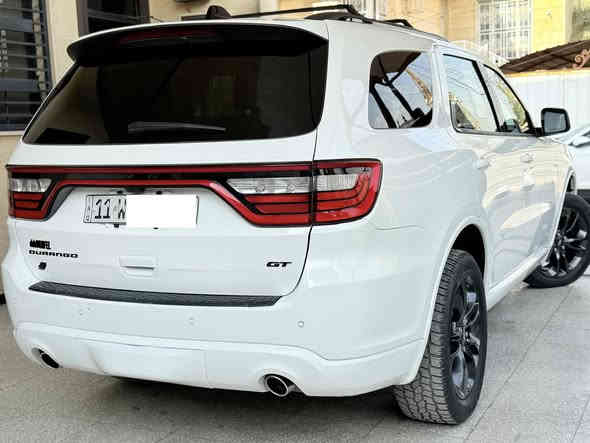 سلام عليكم .... اخوان عندي دورنكو 2023 جي تي بلاس وارد امريكي ضررها جاملغ وبنيد الضرر خارجي بدون لغلد وشواصي  السياره رقم بغداد بأسمي وتحويل مباشر  ماشيه 30 الف اخوان السياره جديده جدا جدا واي نقص مابيها وسعرها 31000$ واي استفسار هذا رقمي ***********
مكان السياره بغداد السيدية 
مواصفاتها
محرك 6 سلندر 3600
سلايد 
فور ويل 
كشنات جلد 
تدفئه وتبريد بالكشنات
كشنات منفصل VIP
باب خلفي كهرباء 
سستم صوت 
رادار امامي 
رادارات جانبية 
ويل كب حجم 20
كشنات وستيرن كهرباء + خزن ميموري
