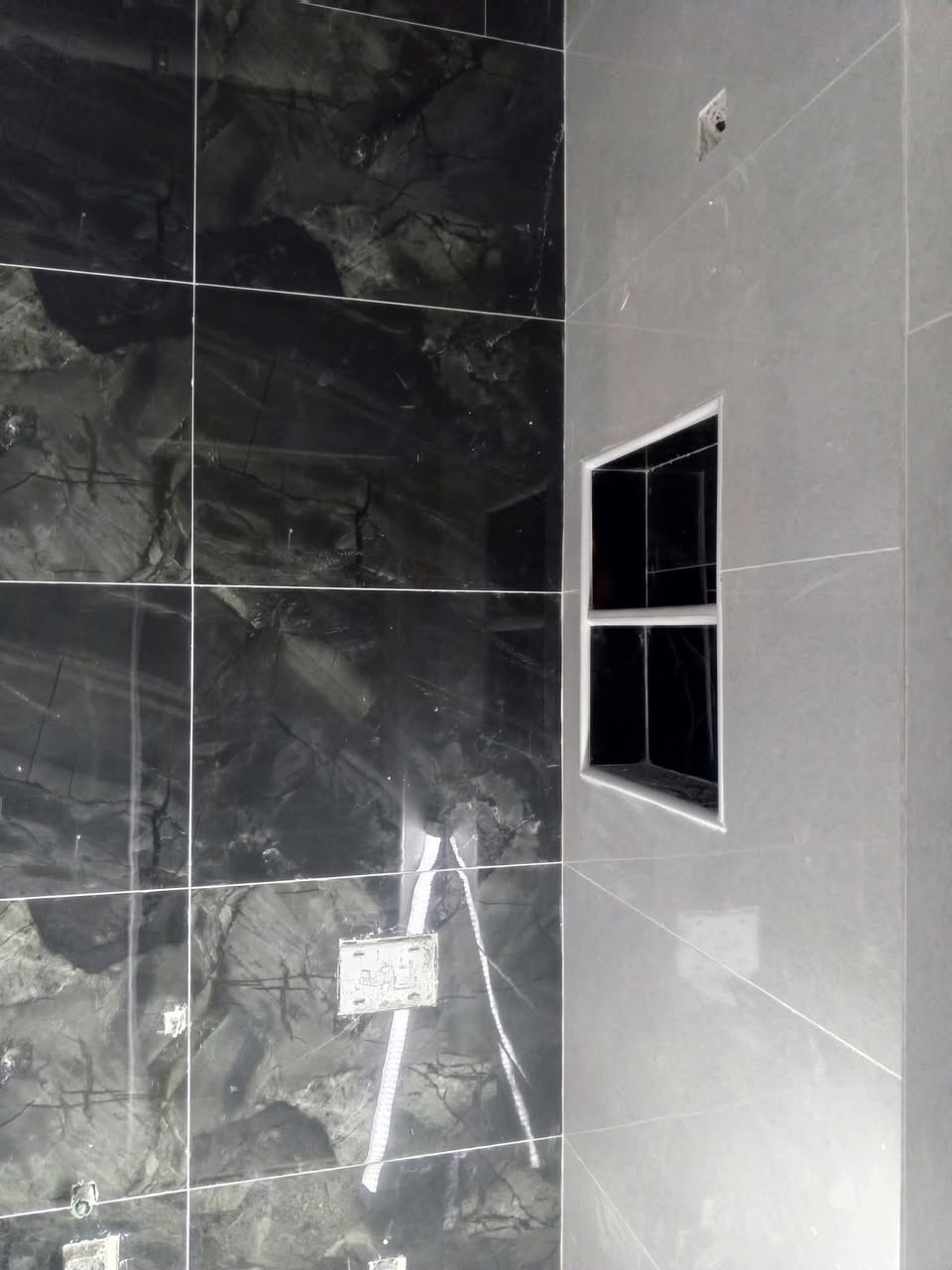 السلام عليكم كادر سيراميك مصري متفرغ البصره شغل درجه اولى لتواصل واتساب ***********
