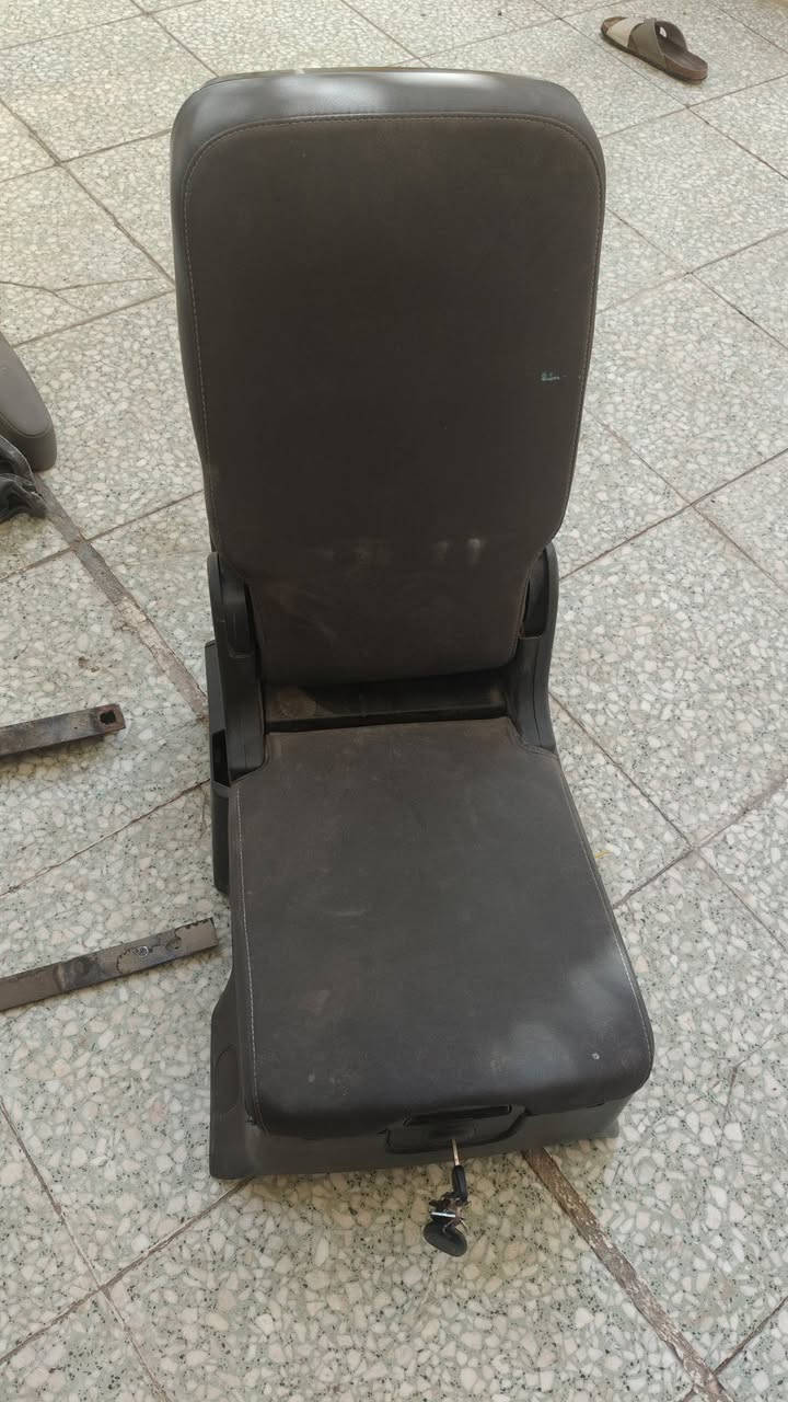 سلام عليكم كشنات سفانه للبيع نضاف لا دايسات ولا بيهن شك مال م2018 وكشن قاصه كامل هوه وتحويرته غراض الكشان كامله القفاله بيامه وسعرهن مناسب الكشنات 500
وكشن القاصه 125
مكانه بغداد العبيدي ***********
***********
