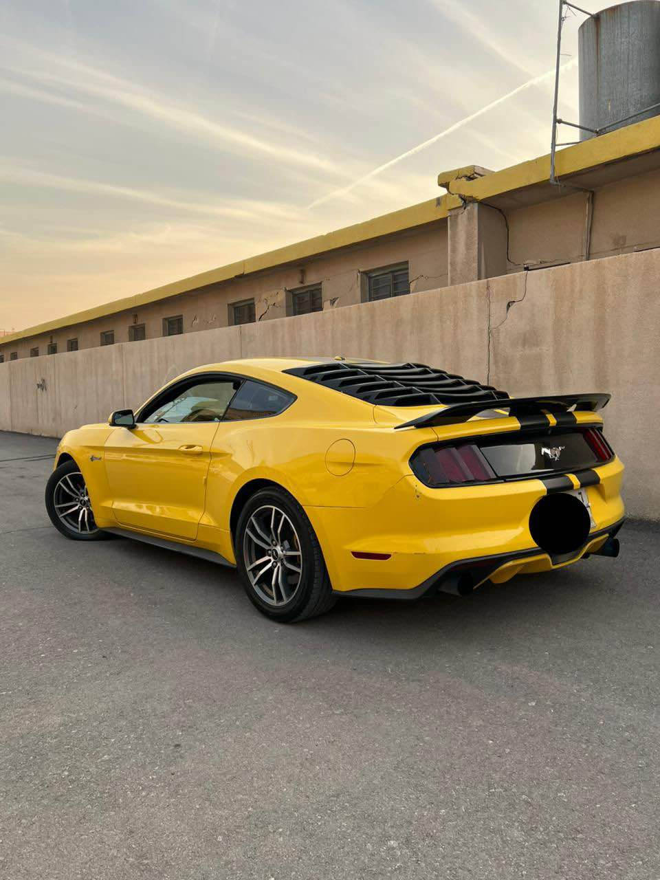 Ford mustang model 2016
فورد موستانك ايكوبوست 
مرقم اربيل 
٤ سلندر
موديل ٢٠١٦
ماشيه ١٠٥ مايل 
مواصفات فول 
داخل ٧ الوان 
كشنات جلد كهرباء تبريد تدفئه 
شاشه كبيرة 
بصمة ابواب 
بصمة تشغيل 
تشغيل عن بعد 
نشرة موستانك تحت المرايه 
تراكشن 
٤ وضعيات قيادة 
گير شفط رياضي 
ستيرن هيتر 
٢ قطعة صبغ بدون دواخل 
بنيد + جاملغ سكن 
محرك مفتوح 
گير + محرك بشرط
سعر ١٢٠ ورقه و مجال بسيط
***********
***********
WhatsApp أربيل, العراق
