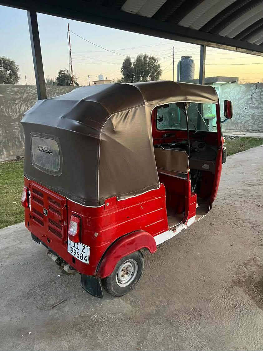 سلام عليكم
تكتك 2018 مرقمة رقم كليزي بسمي تحويل ثاني يوم
محرك خير من الله كلة جديد نكرة سلف كبل لشارع
كرهبائيات كلهة شغالة الكشر كدام عينك 
سعر 4800 وبيهة مجال قليل حك جية
شراي انتصل على رقم ***********
