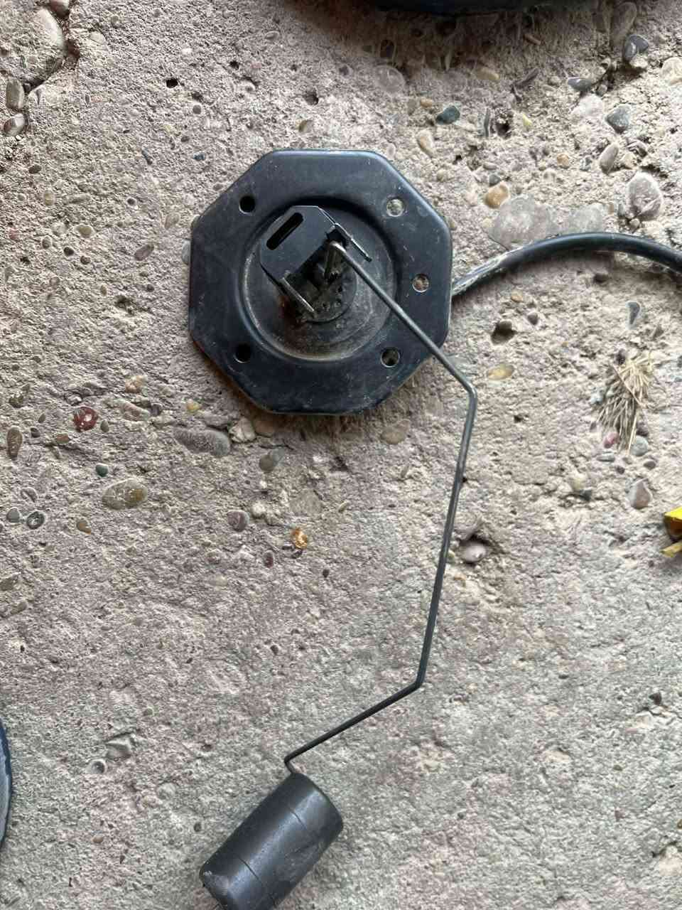 السلام عليكم صندوك وغراض دراجه جاملغ امامي وخلفي ودرع وطوافه شغاله واشاره اصليه طويله هم شغاله و صفاحيات
كلهن 50 مكاني غزاليه


**إذا كنت صاحب هذا الإعلان وتريد حذفه لأي سبب، رجاءا أرسل رسالة إلى الدعم الفني**