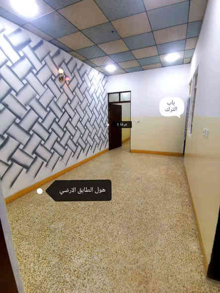 يوجد لدينا بيت للايجار في حي الانتصار 100 متر طابقين ثلاث غرف نوم مطابخ حمامات استقبال هول السعر 300 الف مكتب احمد فتحي للعقار إدارة ابو حسين الجريسي مقابل كاسر الاسعار الجديد رقم ***********او*********** ملاحظة المفتاح في المكتب
