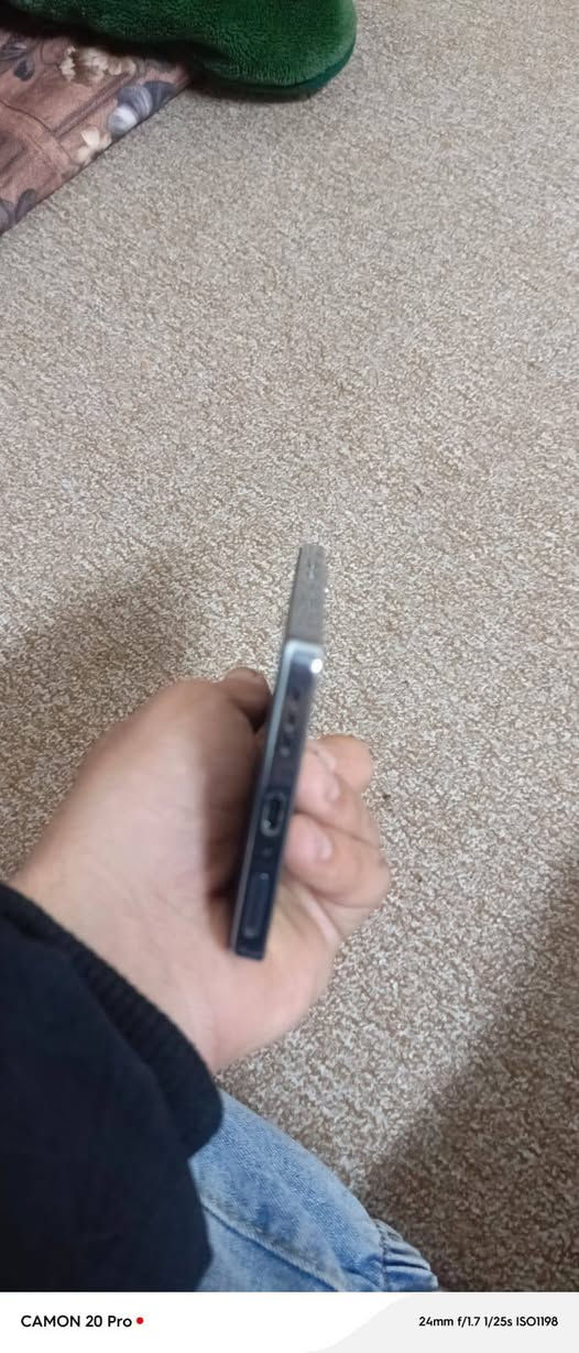 سلام عليكم
جهاز جديد للبيع ذاكره 256
الرام 24
ببجي 120فريم 
س275بي مجال
***********
