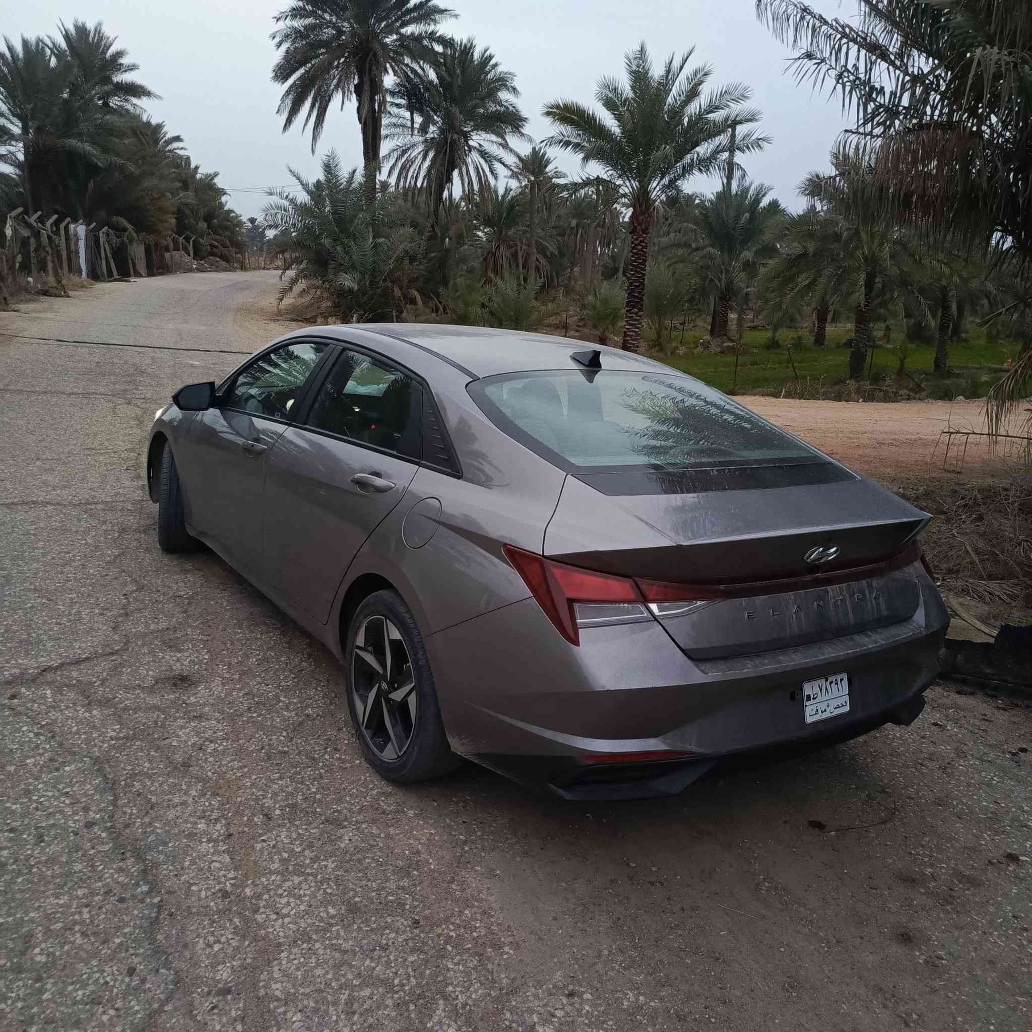 السلام عليكم الانترا امريكي 2023دخول شهر 9 فول مواصفات نقص فتحه بس سياره تخبل بعدها ع وضع الشركه ماشيه 43الف ارباك ستيرن 
منفيسها بسم ابن عمي ترقيم مباشر 
سياره بيها قطعه وحده صبغ وعابر ع الباب شبر 
السعر 140وبيها مجال بسيط مكان السياره بابل مسيب 
***********
