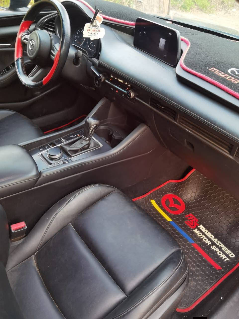 ( للبيع او المراوس ))
اليدور مازدا بسعر مناسب وبسعر الكوري اذا مو ارخص يتابع المنشور 

مازدا 3 موديل2021 رقم اربيل انكليزي بأسمي  هزة وسنوية كلة جديد

ضررها بأمريكا:- جاملغ أمامي وموضح بالسونار والصور.

 وبيها هنا هم طخات بسيطة جدأ وتصلحأ وكلشي موضحلك بالسونار المرفق

مواصفات :- ( بصمه / كشنات جلد / نقطه عمياء / تحكمات جهتين وباقي المواصفات المعروفه ... ) 

السعر :- 135 ورقةة وبيها مجال للطيبين 

المكان :- بغداد / قرب مرور الكاظميه

للإتصال :***********

ملاحظه :- الشراي يتصل بيه ويدلل والسياره احولها باسمي المشتري وبالعافيه على صاحب النصيب قلبا ولسانا ❤️
