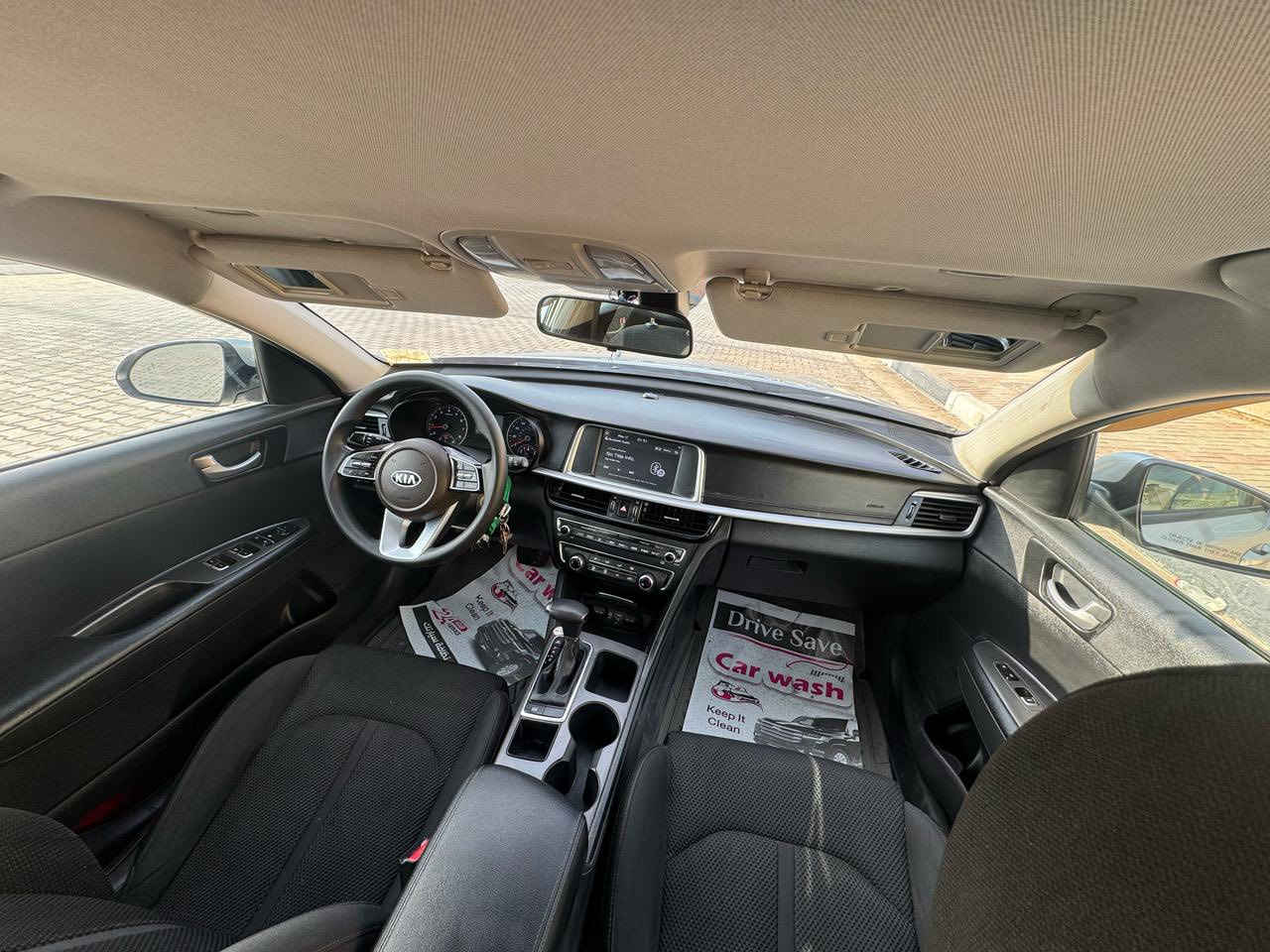 أوبتما 2020 للبيع فقط
مثنى معوقين بأسمنه 
باقيله اقل السنه وتصير حره
حادثه بنيد وتعديل بارد طرف الجاملغ ما عابر 
السياره جاهزه من كلشي 
مكانه السماوه 
سعره 144 وبيه مجال 
للأستفسار ***********
