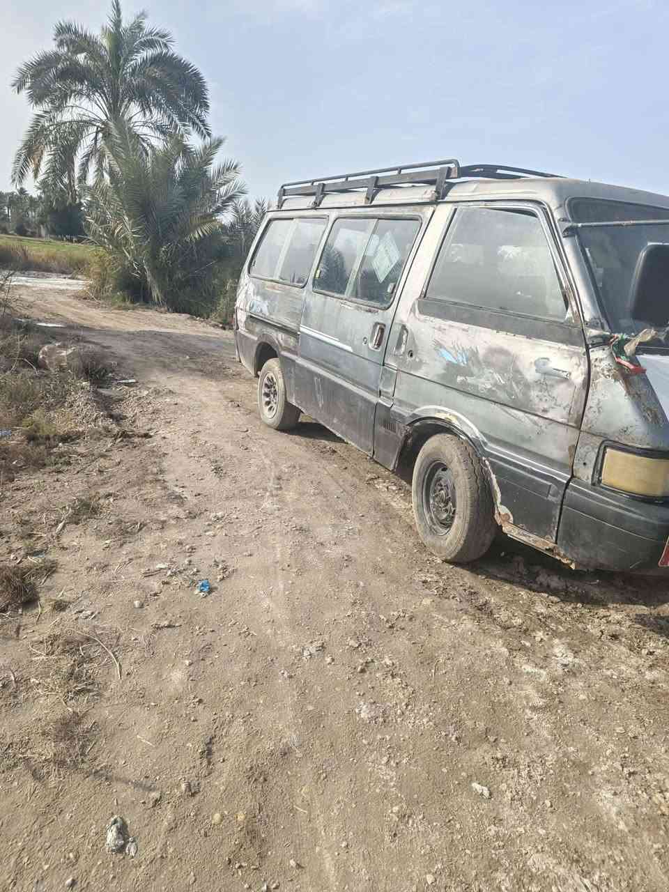 سلام عليكم 
كيه بستا موديل 93رقم بابل تريد مداور او وكاله سنويه نافذه مصفره هيئه وغرامات مكينه وكير وحداديه واكسل نضيفات الكشر بدون ضربه بلادي شواصي بيهن تصليح 
مكان بابل القاسم 
السعر 18 وبيه مجال
***********
***********
