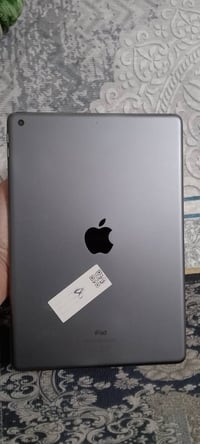 ايباد 8 للبيع فول نضافه ذاكره 128 السعر 350 مكاني بغداد الشعب 07731300...