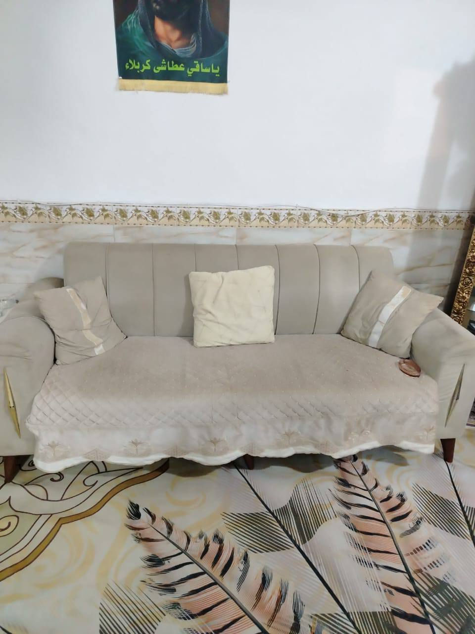 السلام عليكم تخم 10 نفرات للبيع المكان كوت حي الجهاد السعر 300 وبيه مجال الرقم ***********
