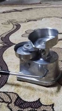 طابعة همبركر سل ستيل نضافة 100٪ السعر 125الف الرقم: 07762374897