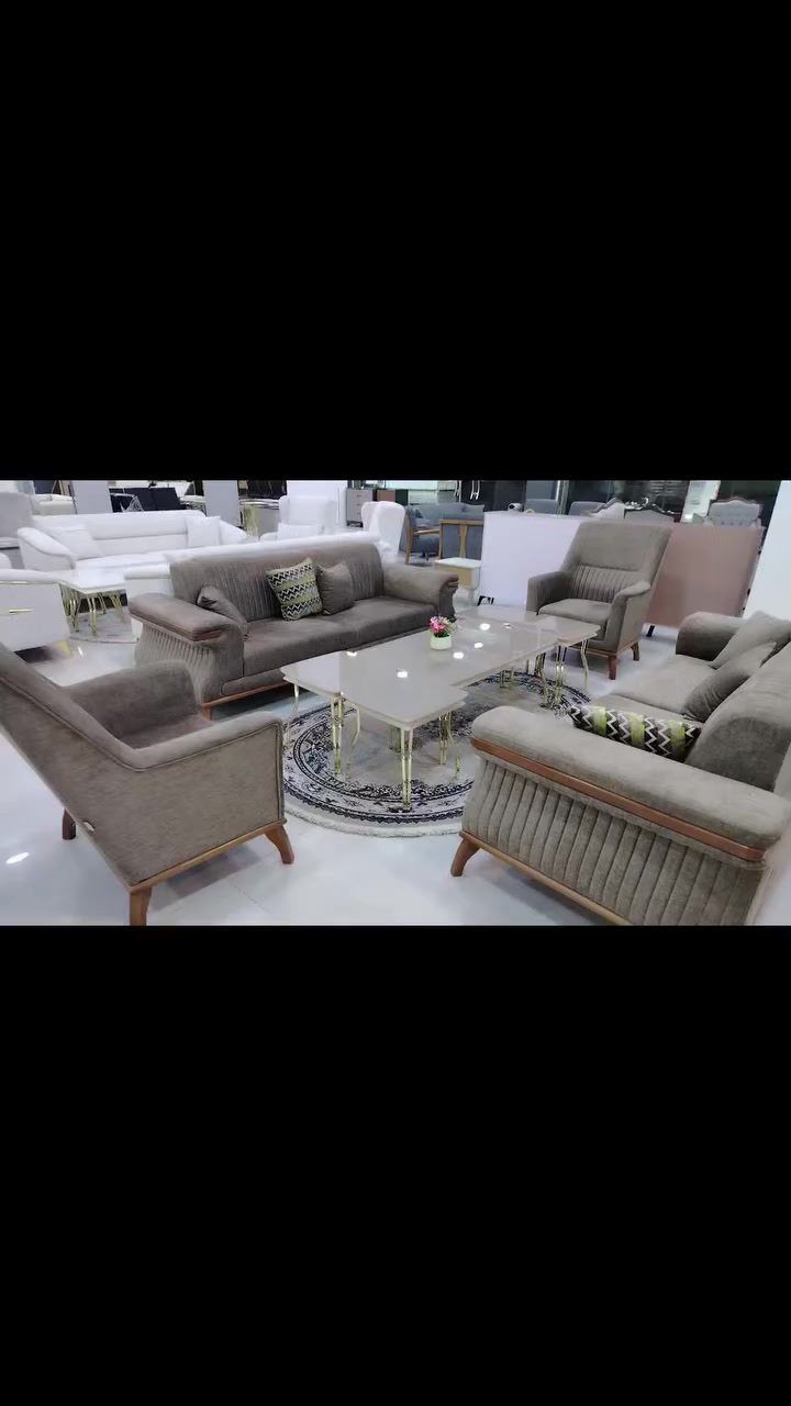 "دع مفروشاتنا تتحدث عن تميزك".
"اجعل منزلك قصرًا مع مفروشاتنا الأنيقة".
"الراحة التي تحتاجها.. تجدها في قطعنا".
"أثاث يغير مود بيتك ويخليه مكانك المفضل".
"نصنع لك الراحة.. لتعيشها كل يوم".
للحجز والاستفسار مراسلة الصفحة


**إذا كنت صاحب هذا الإعلان وتريد حذفه لأي سبب، رجاءا أرسل رسالة إلى الدعم الفني**